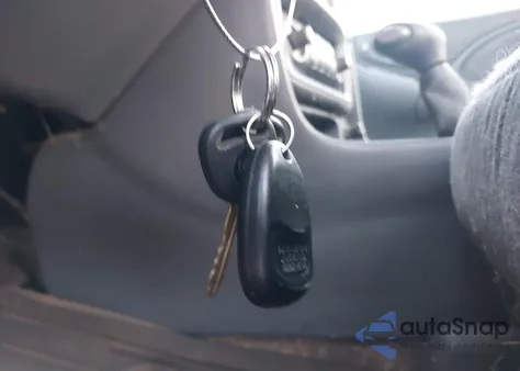 2001 Pontiac Bonneville Se z USA, uszkodzony, nr VIN 1G2HX54K614238666